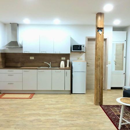 רדובליצ'ה Apartma Linhartov Trg מראה חיצוני תמונה