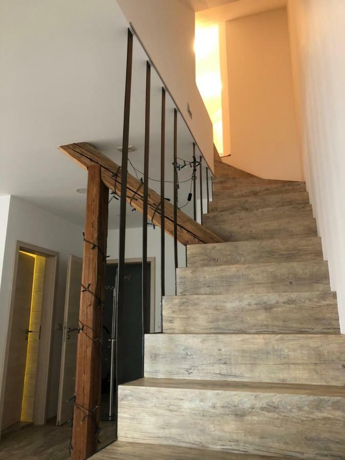 רדובליצ'ה Apartma Linhartov Trg מראה חיצוני תמונה