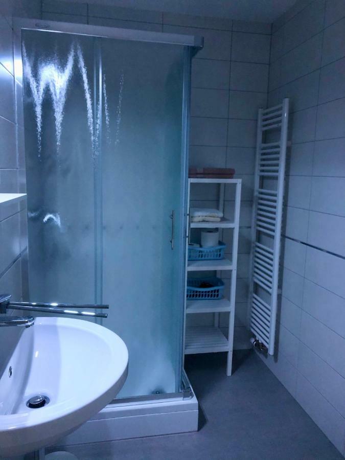רדובליצ'ה Apartma Linhartov Trg מראה חיצוני תמונה